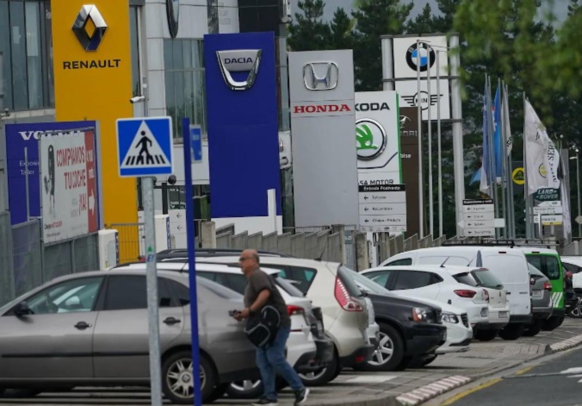 Las Ventas De Coches Electrificados Se Hunden En Euskadi Y Se Disparan